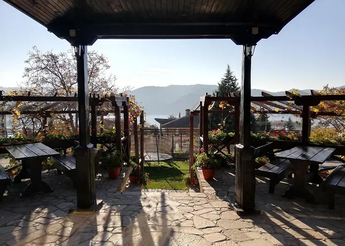 Trifon Zarezan Family Hotel