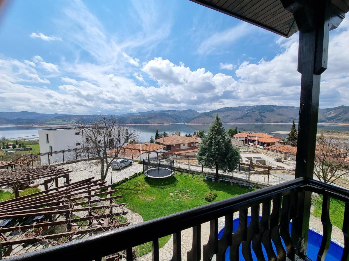 Hotel Trifon Zarezan Family