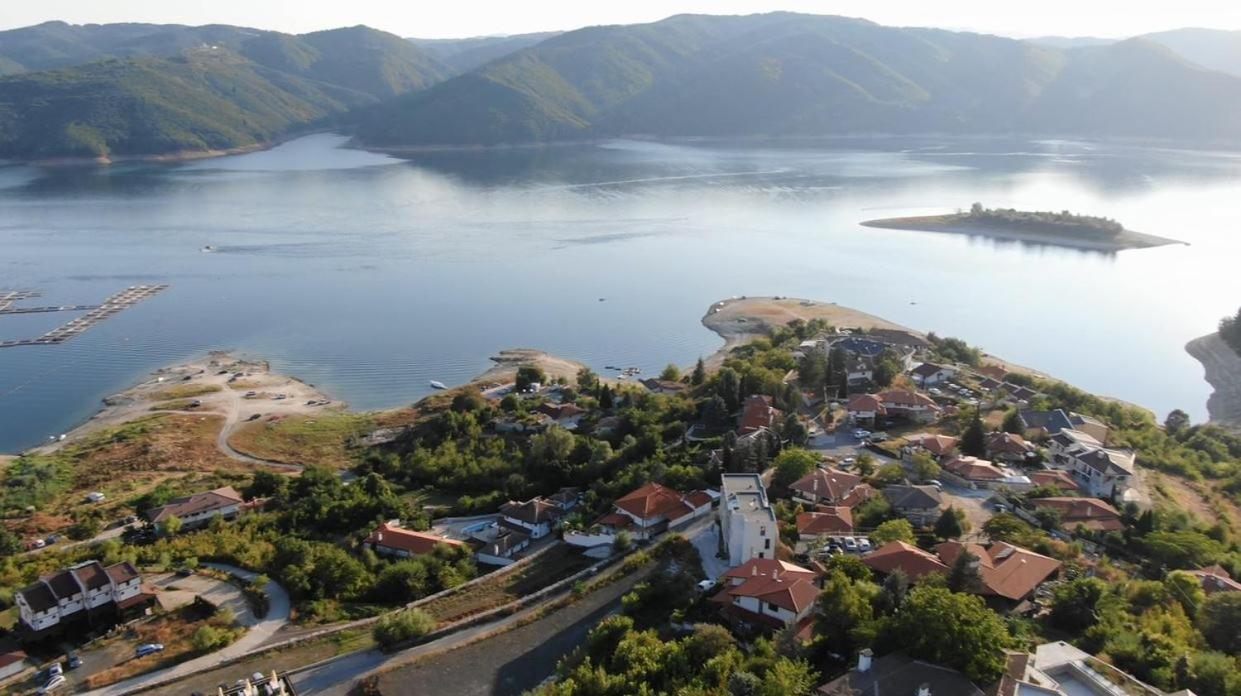 Trifon Zarezan Family Hotel 3*